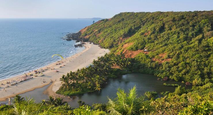 Арамболь — самый колоритный пляж Северного Гоа