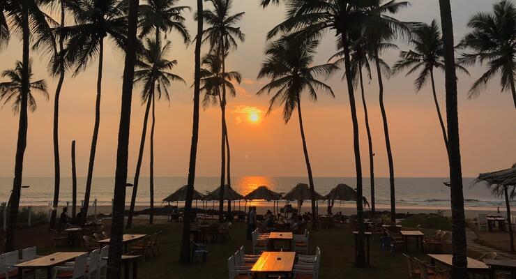 Как уехать жить в Гоа законно: визы, работа, жильё, регистрация