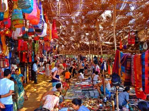 anjuna flea market
