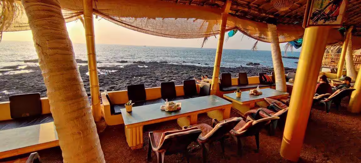 Guru Bar Анджуна