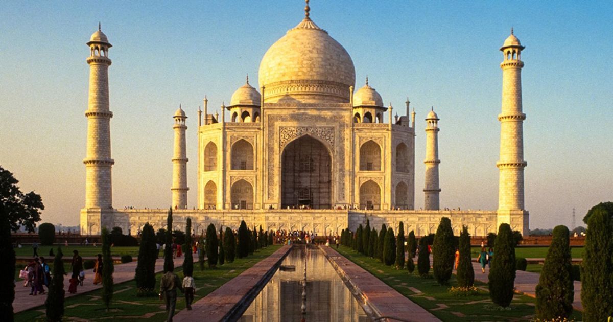 Тадж-Махал на рассвете