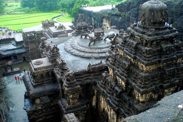 Скальные комплексы Эллоры и Аджанты